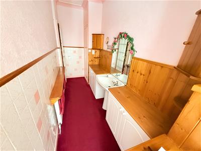 Extended Shower Room